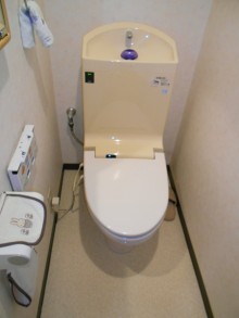 限られたスペースでも快適でコンパクトな対面キッチンに 限られたスペースでも快適でコンパクトな対面キッチンに